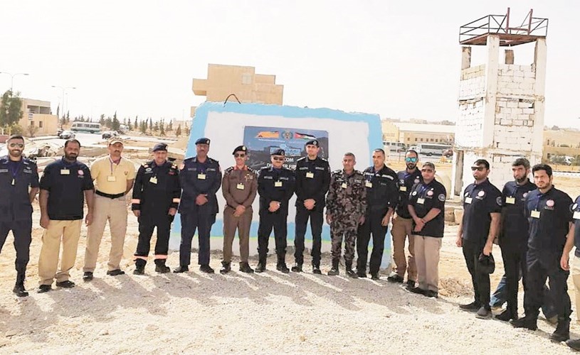 اللواء جمال البليهيص مع عدد من الضباط والافراد﻿
