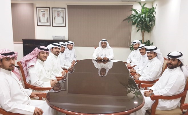 د. المكيمي خلال اجتماعه بأعضاء الاتحاد﻿