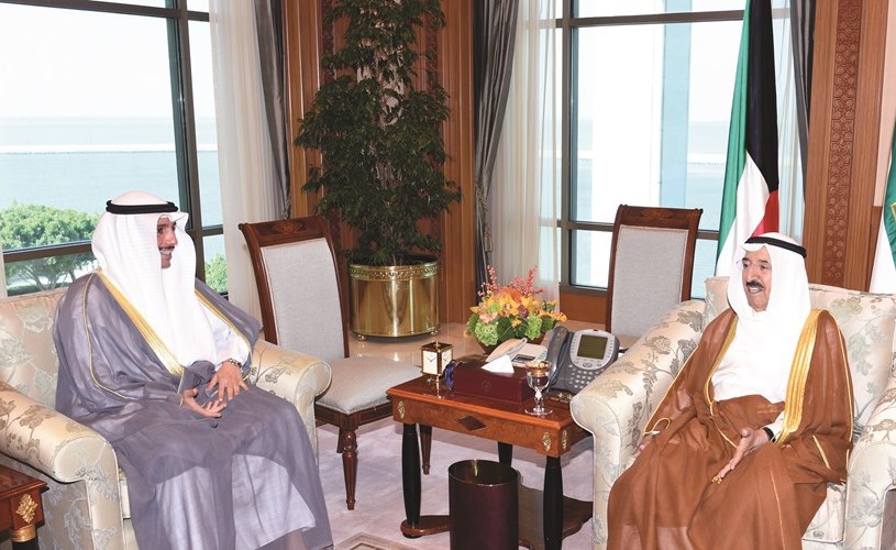 صاحب السمو الأمير الشيخ صباح الأحمد مستقبلا رئيس مجلس الأمة مرزوق الغانم﻿
