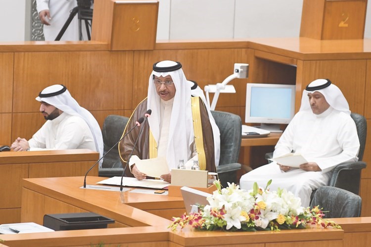 سمو رئيس مجلس الوزراء الشيخ جابر المبارك متحدثا﻿
