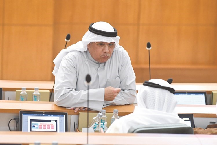 نائب رئيس الوزراء ووزير الداخلية الشيخ خالد الجراح﻿