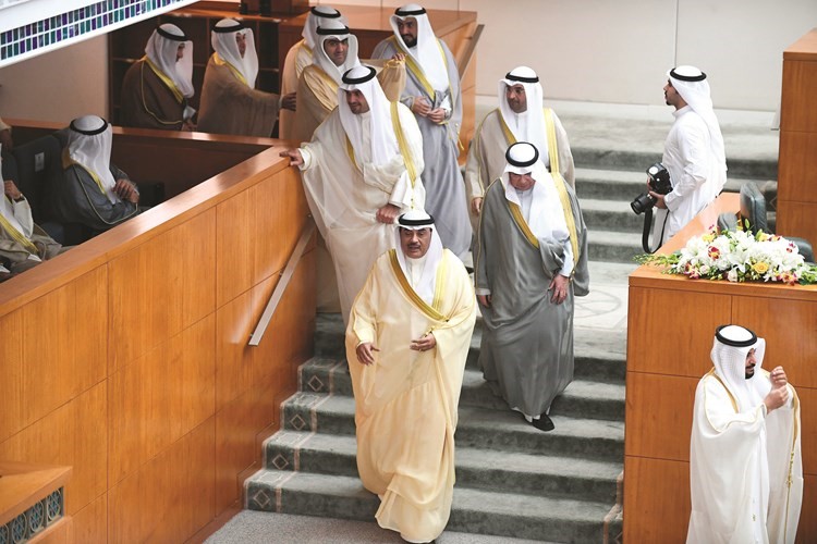 الشيخ صباح الخالد والشيخ خالد الجراح وأنس الصالح ود. نايف الحجرف وخالد الروضان والشيخ د. باسل الصباح ود. حامد العازمي وم. بخيت الرشيدي﻿