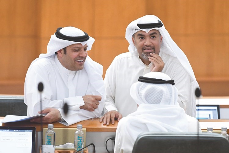 عمر الطبطبائي وفيصل الكندري﻿