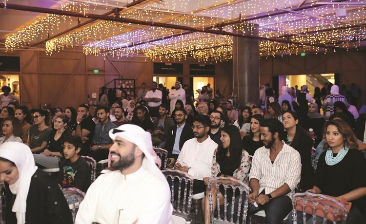 جانب من الحضور خلال حفل الافتتاح ﻿