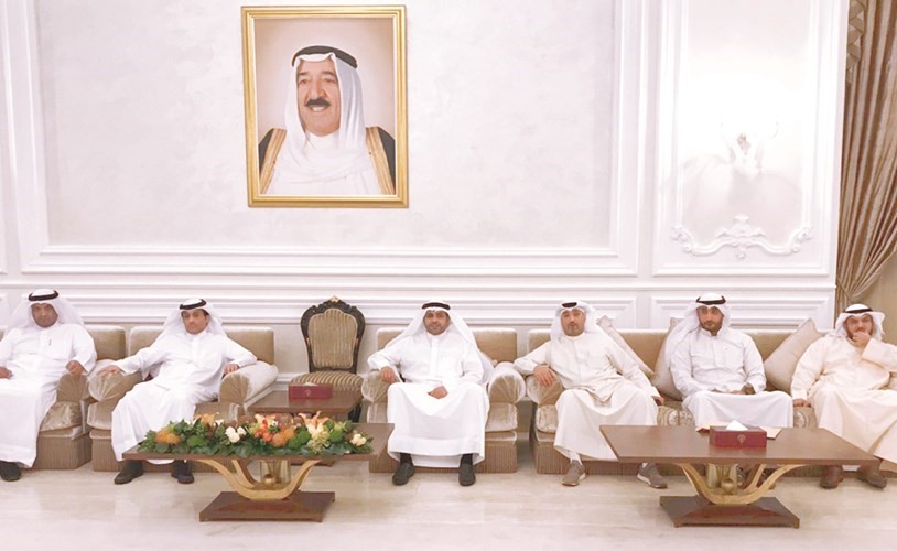الوزير محمد الجبري والوفد المرافق له قبل المغادرة الى شرم الشيخ﻿