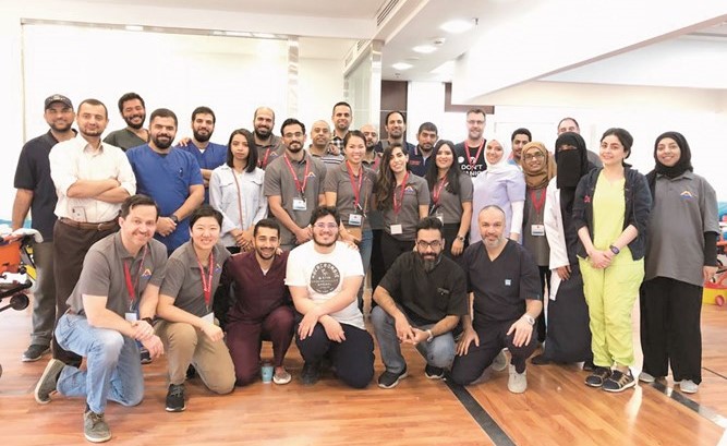 الأطباء المشاركون في الدورة﻿