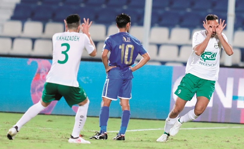 أزمة بين مدرب الأهلي وفريدون﻿