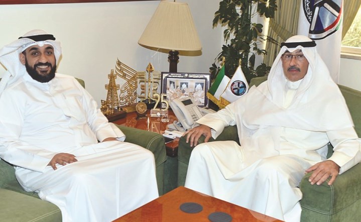 الشيخ فواز الخالد مستقبلا عبدالله الجوعان ﻿