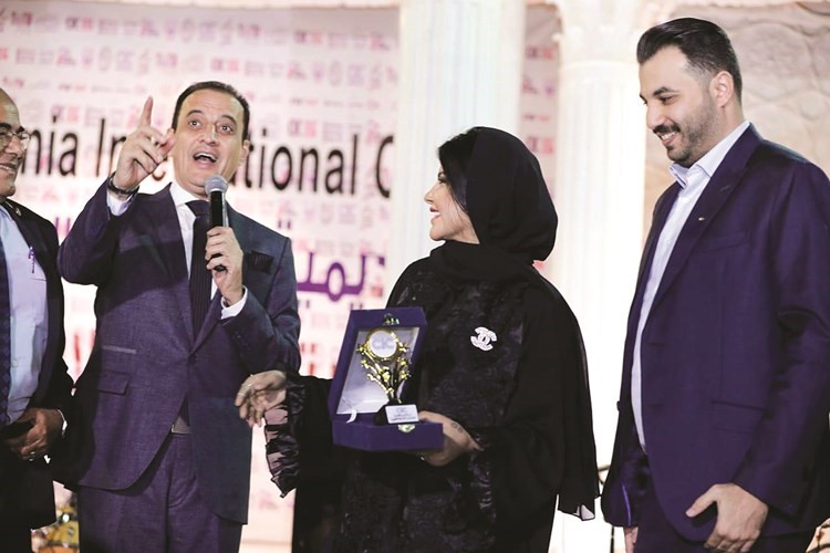 أثناء الإعلان عن تكريم الدويلة ﻿