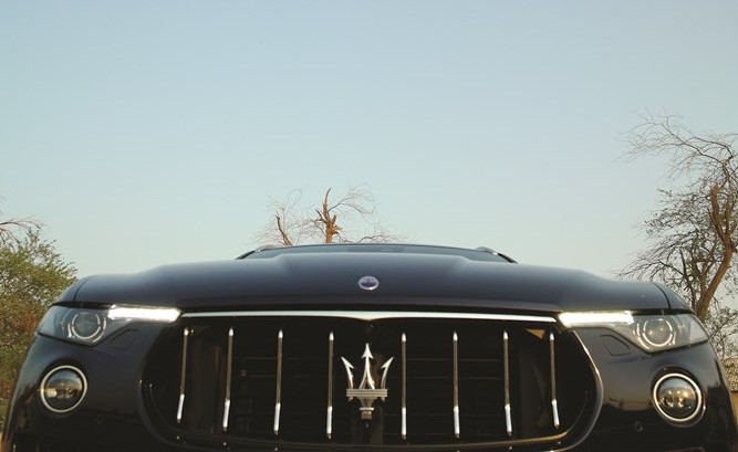 مازيراتـي ليفانتــي.. SUV الرمـح الثلاثـي
