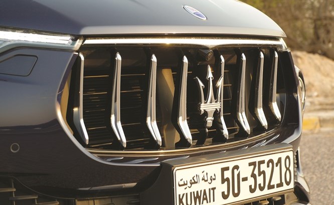 مازيراتـي ليفانتــي.. SUV الرمـح الثلاثـي