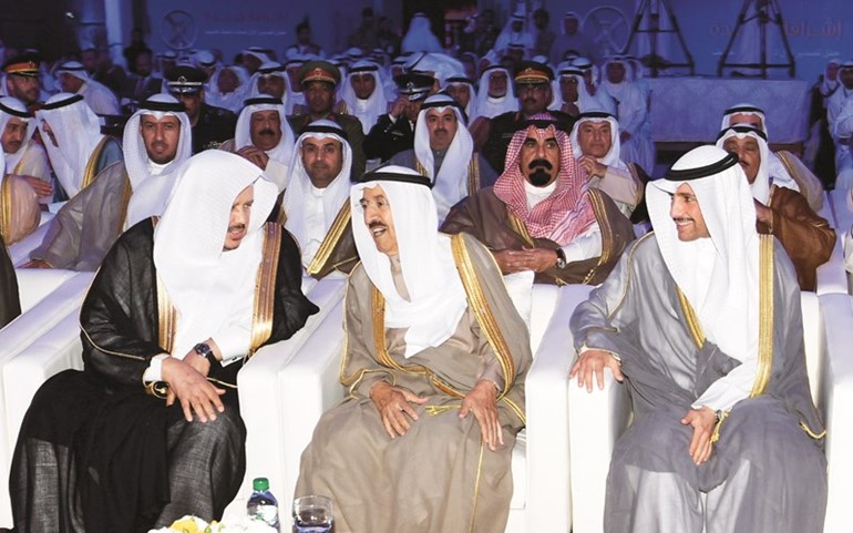 صاحب السمو الأمير الشيخ صباح الأحمد ورئيس مجلس الأمة مرزوق الغانم ورئيس مجلس الشورى السعودي د.عبدالله آل الشيخ﻿