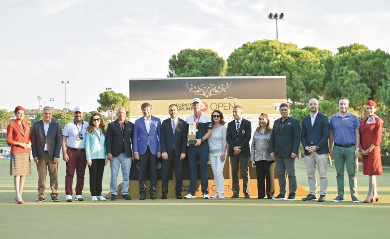 روز يحرز لقب بطولة «التركية» المفتوحة للغولف