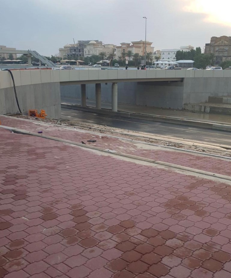 "هيئة الطرق" : تم سحب مياه نفق المنقف بالكامل