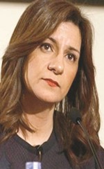 وزيرة الهجرة السفيرة نبيلة مكرم﻿