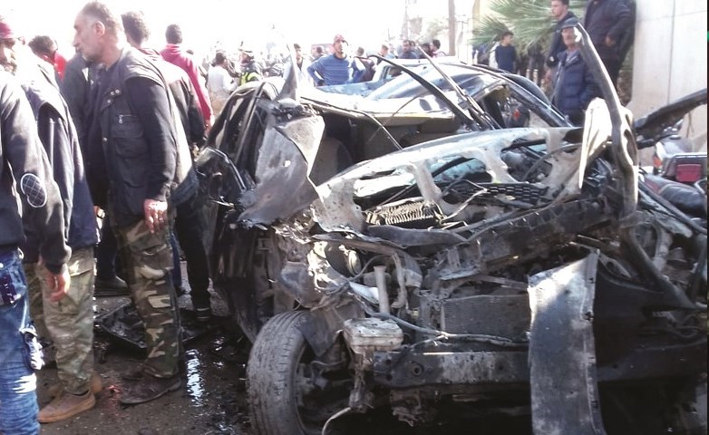 السيارة المفخخة التي انفجرت في مدينة جرابلس امس	(انترنت)﻿