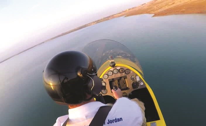 بالفيديو.. «الجيركوبتر» تتيح للسياح رؤية البحر الميت بعين الطائر