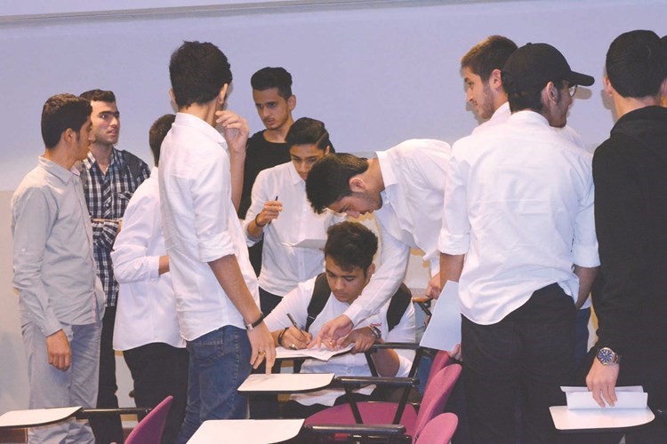 ورشة العمل للمسابقة الهندسية السادسة في «الهندسة والبترول»