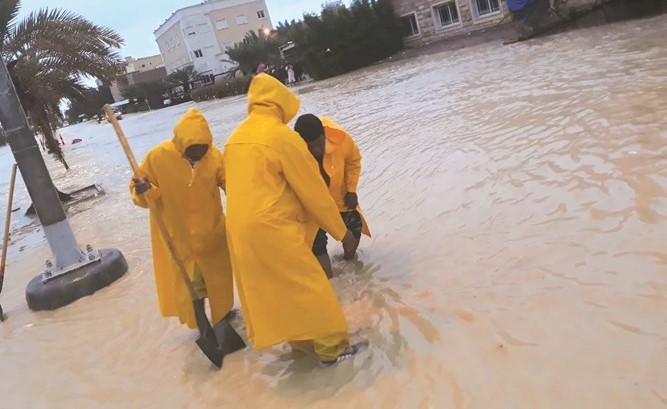 كميات كبيرة من مياه المطر تم التعامل معها﻿