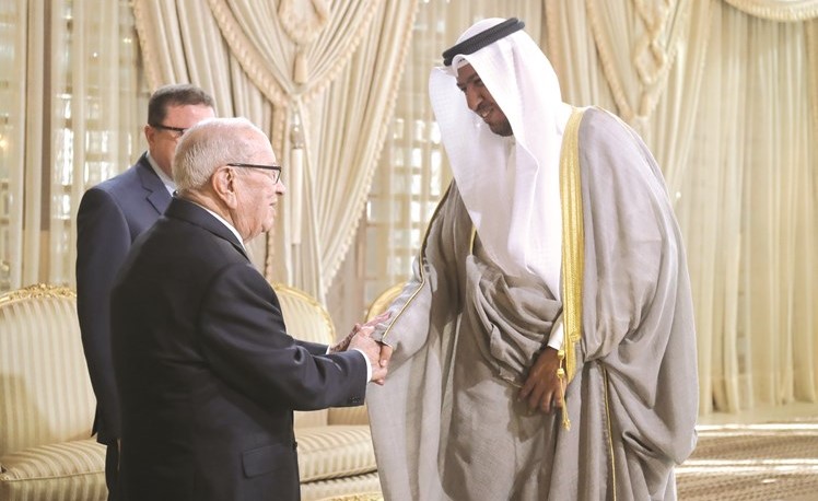 الرئيس التونسي الباجي قائد السبسي مستقبلا المستشار د.فهد العفاسي ﻿