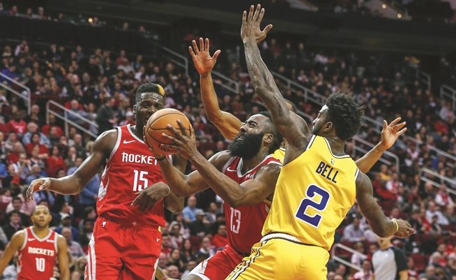 هيوستن يعمّق جراح حامل لقب الـ «NBA»