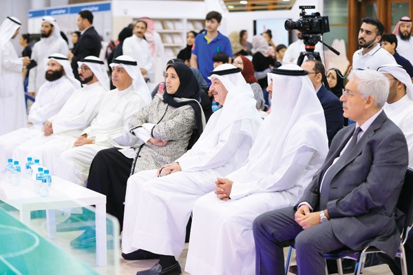 جناح جائزة سالم العلي للمعلوماتية شهد تفاعلاً جماهيرياً مع محاضرات الذكاء الاصطناعي