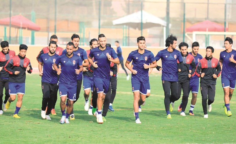 الأهلي في دبي لمواجهة الوصل الخميس