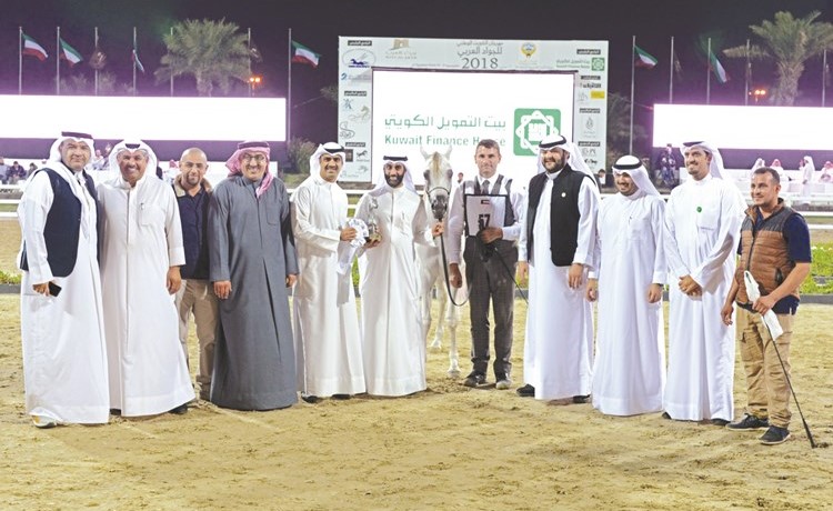 جانب من مشاركة بيتك في تكريم الفائزين﻿