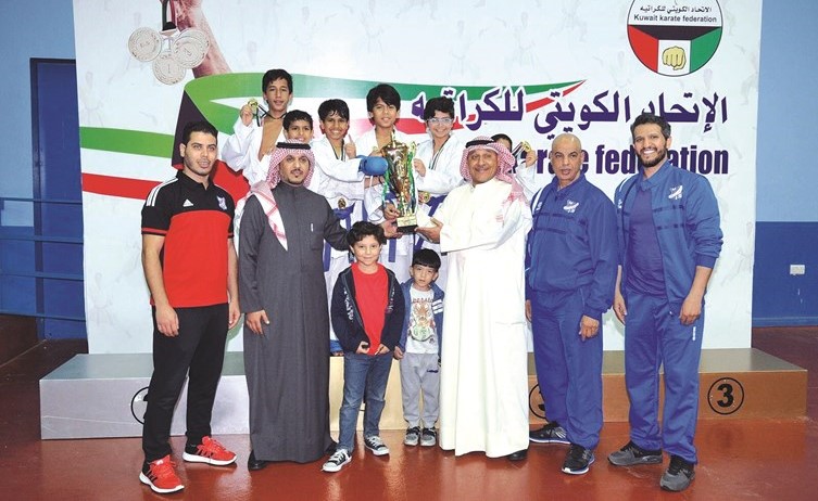 بهبهاني يتوج التضامن﻿