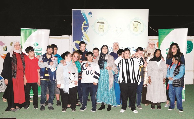 صورة جماعية للمشاركين في الفعالية﻿