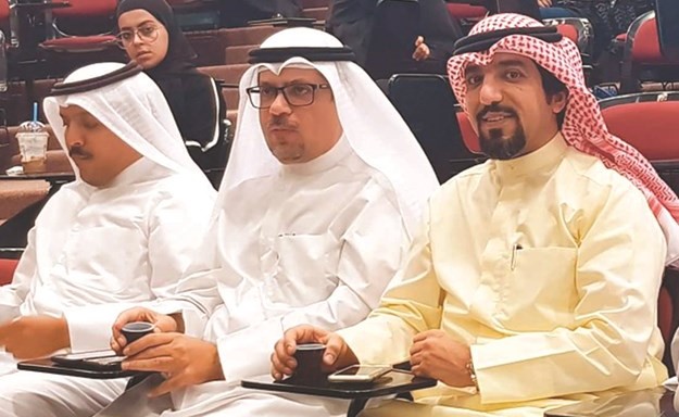 «طريقي إلى التقنية» في المعهد العالي للخدمات الإدارية بـ «التطبيقي»