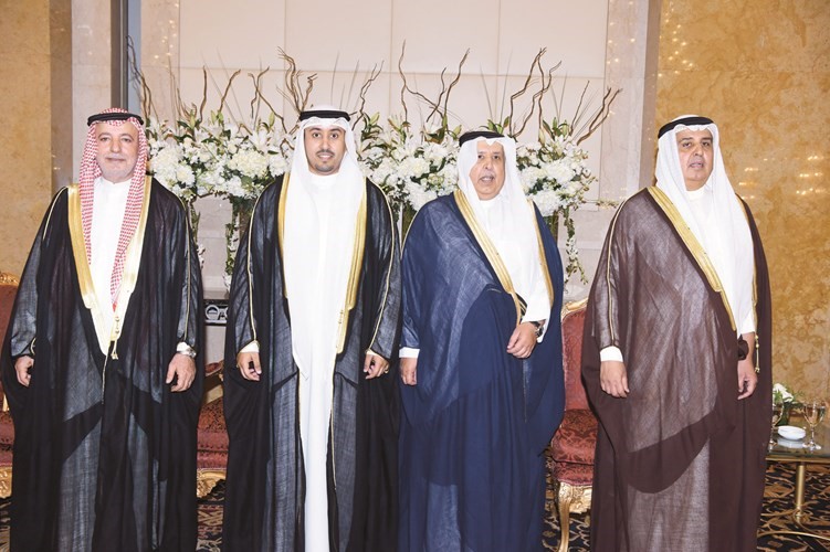 فواز السمار ود.خالد السمار وم.حمود السمار وصلاح الخميس﻿