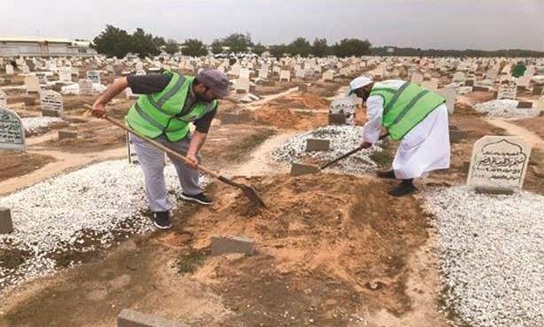 «فنار» يوثق السنوات المطيرة التي مرت على الديرة
