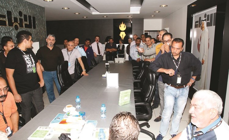 إقبال من موظفي الأنباء على المشاركة في اليوم الصحي بالتعاون مع صيدليات المطوع﻿