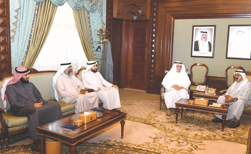 النائب الأول اطلع على مقترح إيجاز العلاوات والبدلات: حريصون على كل ما من شأنه مصلحة أبنائنا العسكريين