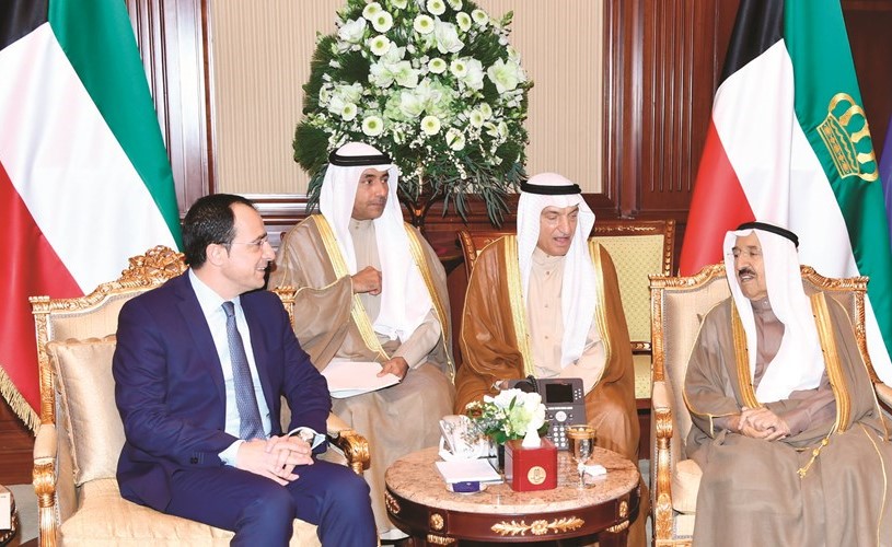 صاحب السمو الأمير الشيخ صباح الأحمد مستقبلا وزير خارجية قبرص نيكوس خريستو دوليديس﻿