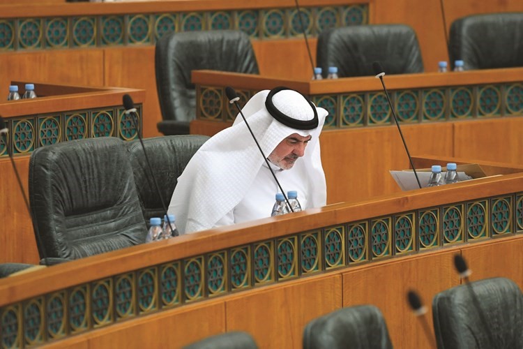 صالح عاشور ﻿