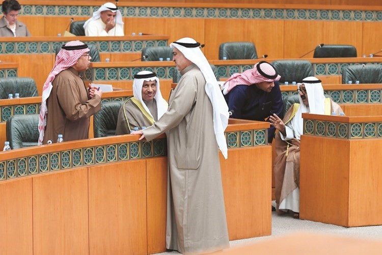 سمو الشيخ جابر المبارك والشيخ ناصر صباح الأحمد والشيخ خالد الجراح وأنس الصالح وخليل الصالح﻿