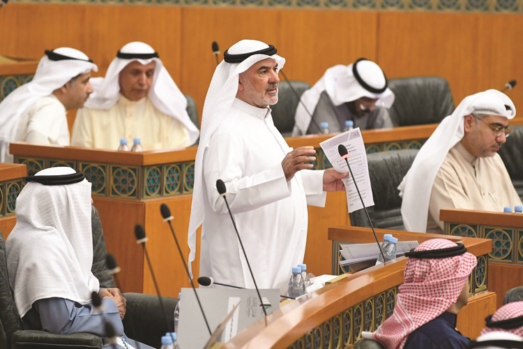صالح عاشور﻿