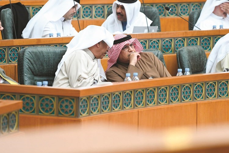 الشيخ خالد الجراح وم. عادل الخرافي﻿