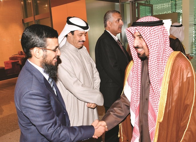 الشيخ علي الجابر لدى وصوله﻿