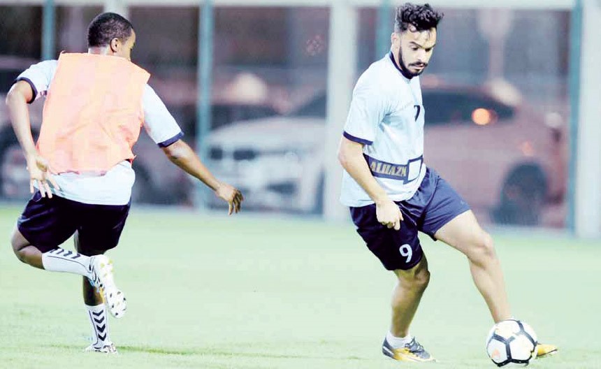 فيصل عجب في تدريب سابق مع المرخية ﻿