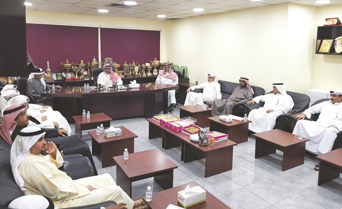 جانب من عمومية اليد غير العادية﻿