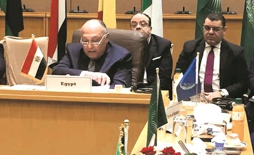وزير الخارجية سامح شكري ملقيا كلمته في الاجتماع الوزاري لألية دول جوار ليبيا أمس﻿