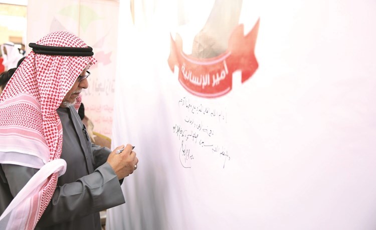 الشيخ علي الجراح يسجل كلمة ﻿