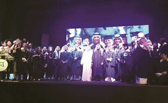 «الفنون المسرحية» احتفل بتخرج دفعة العام الدراسي 2017 ـ 2018