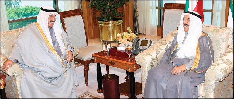 صاحب السمو الأمير الشيخ صباح الأحمد مستقبلا سمو الشيخ ناصر المحمد