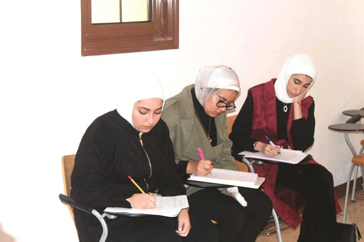 تأهل فرق «الطب» و«الحقوق» و«العلوم الإدارية» و«الهندسة» لدوري مناظرات الجامعة