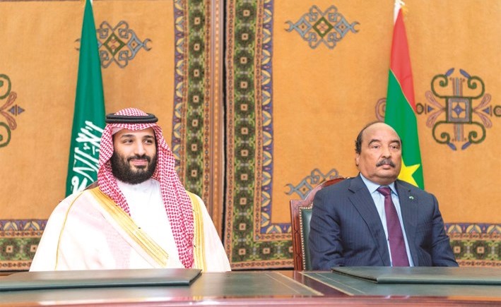 صاحب السمو الملكي الأمير محمد بن سلمان والرئيس الموريتاني محمد ولد عبدالعزيز يشهدان توقيع اتفاقيات تعاون في نواكشوط أمس 						 (واس) ﻿