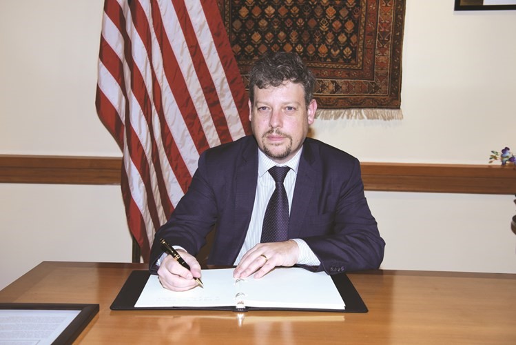 السفير البلجيكي بيت هيربات﻿